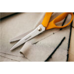 Fiskars Pinking Scissors 23cm - Image 5