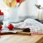 E-CLOTH E-Towel Classic Check Tea Towel – Black - Image 4